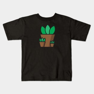 plant's pot Kids T-Shirt